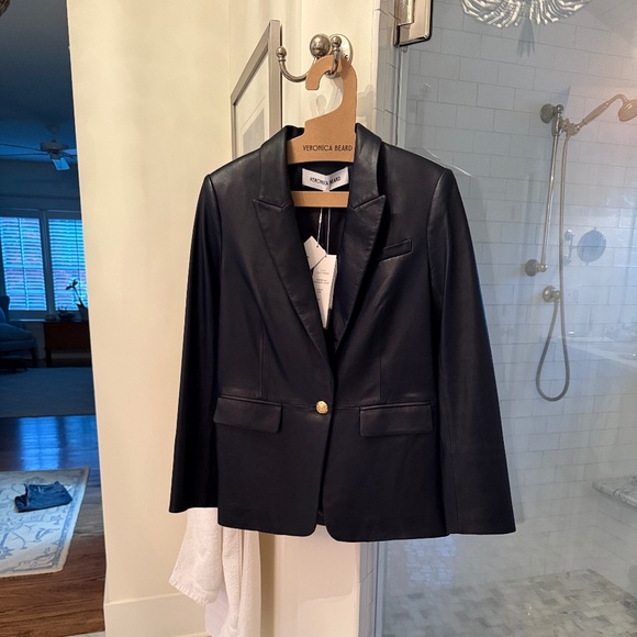 Veronica Beard Navy ‘Vega’ Lamb Leather Blazer with Gold Buttons Sz 2 $1498 Soft - Picture 4 of 11